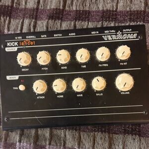 Kick Lancet Black Audio Processor